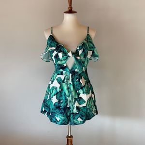 [a peach] Tropical Leaf Print Romper - Size Medium